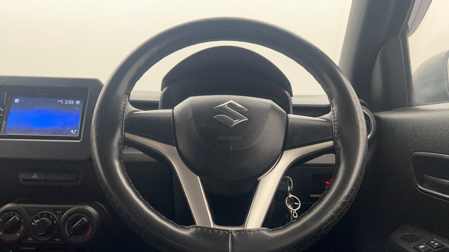 Used 2022 Maruti Suzuki Ignis Sigma 1.2 MT Petrol Manual interior STEERING VIEW
