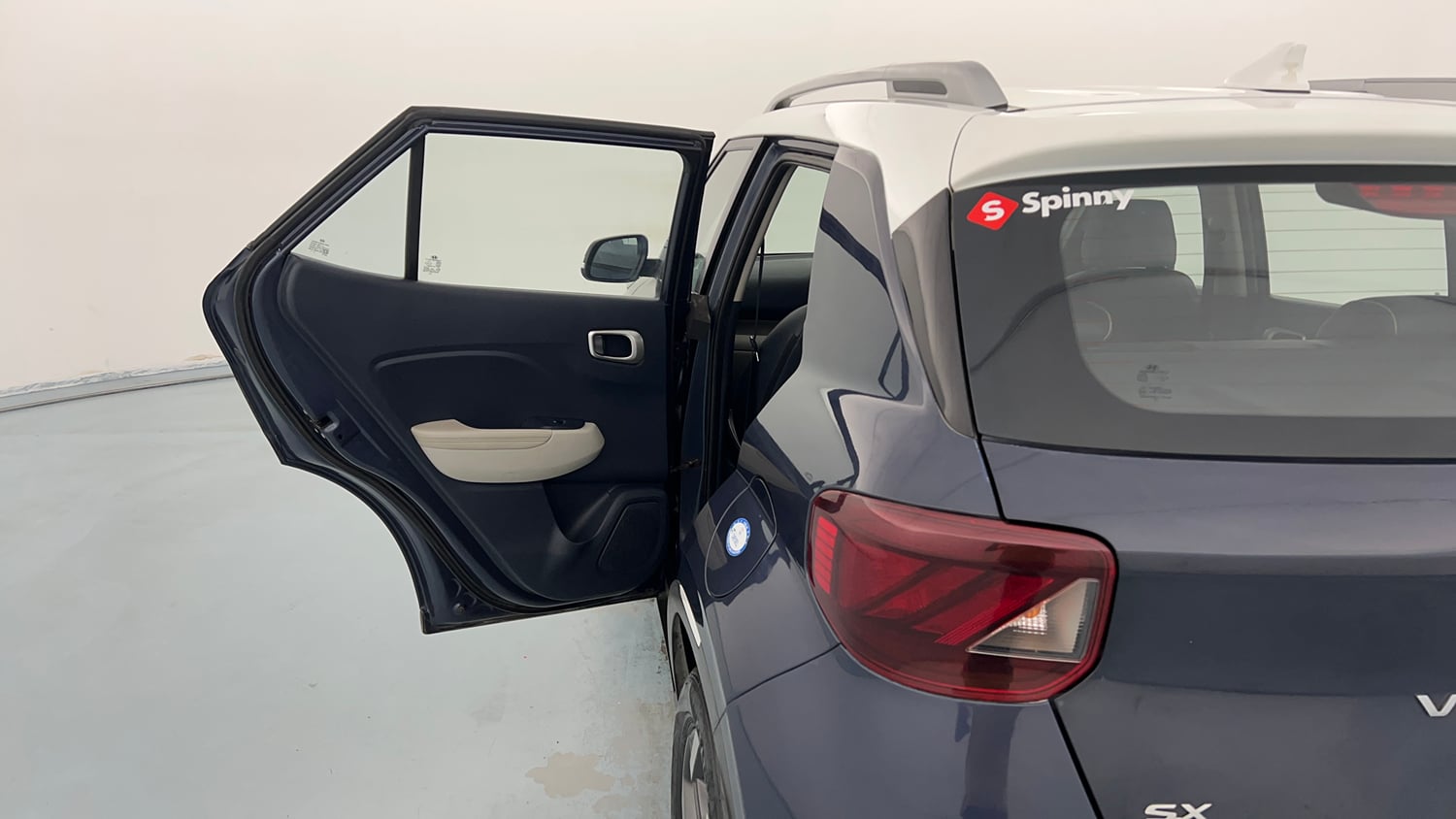 Used 2020 Hyundai Venue SX 1.4 CRDi Dual Tone Diesel Manual interior LEFT REAR DOOR OPEN VIEW