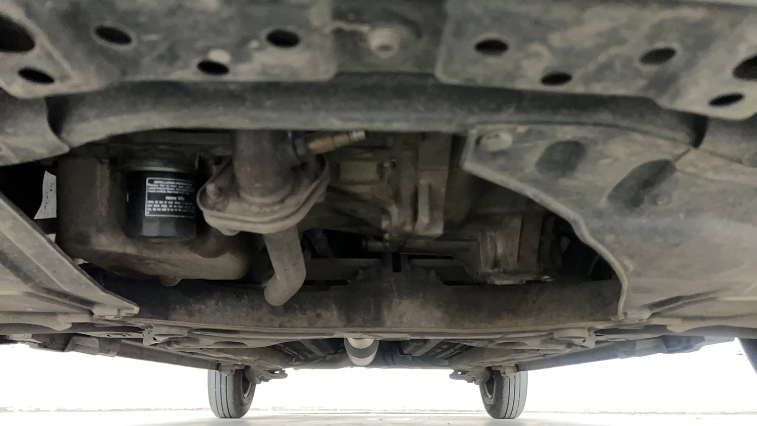 Used 2014 Maruti Suzuki Swift VXi Petrol Manual extra FRONT LEFT UNDERBODY VIEW