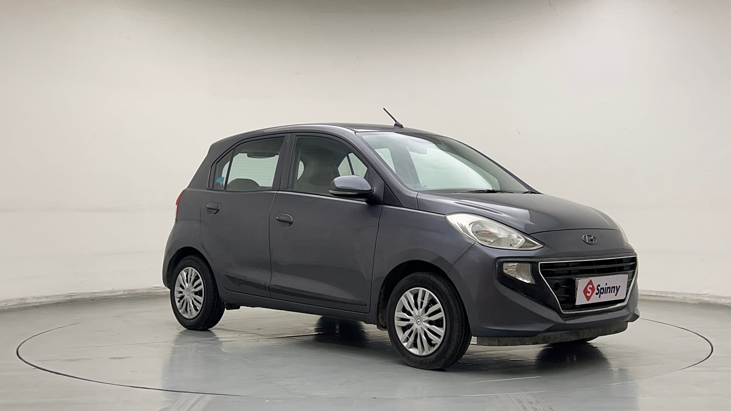 Used 2019 Hyundai Santro Sportz CNG Cng Manual exterior RIGHT FRONT CORNER VIEW