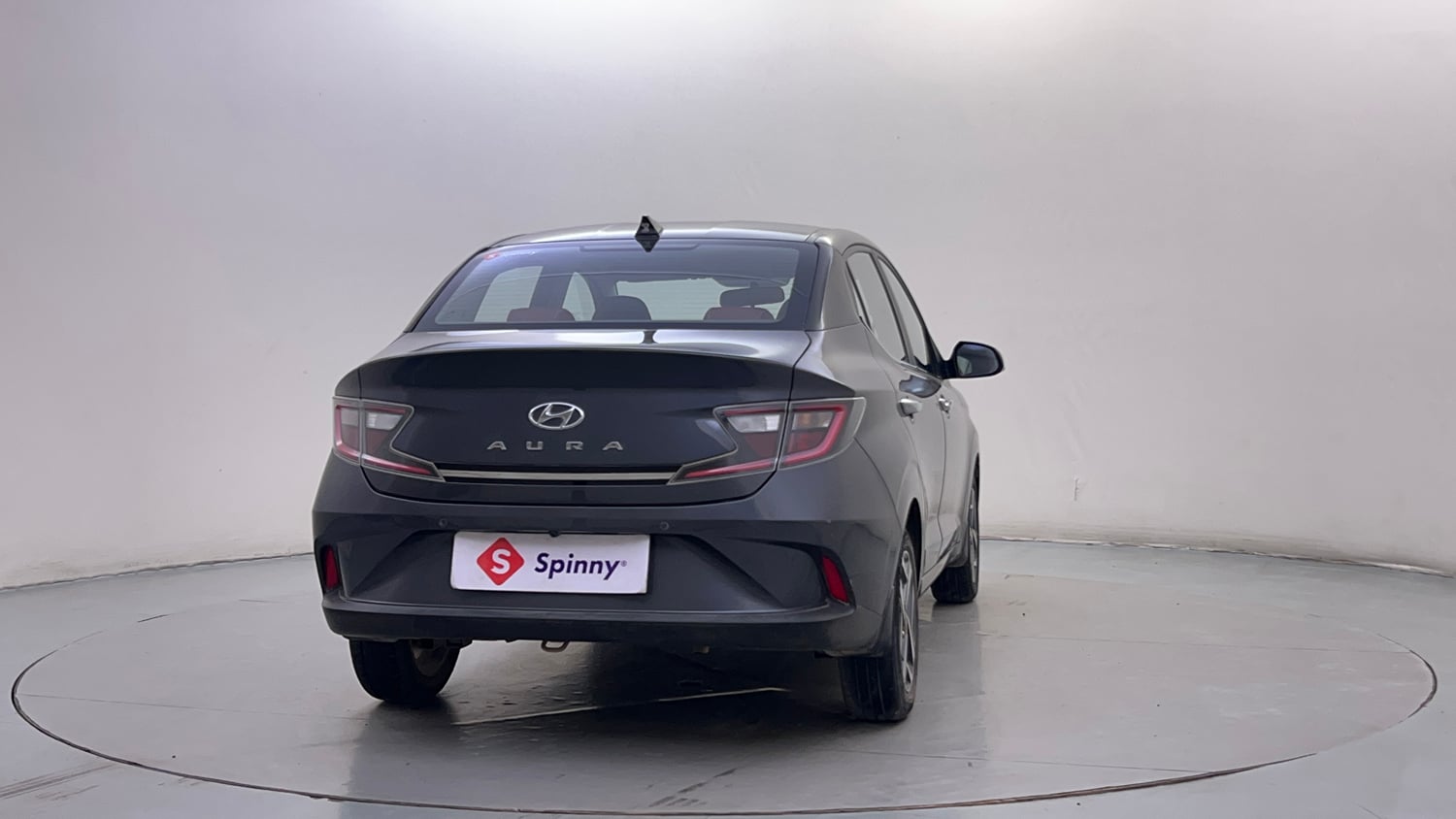Used 2020 Hyundai Aura SX 1.2 (O) Petrol Petrol Manual exterior RIGHT REAR CORNER VIEW
