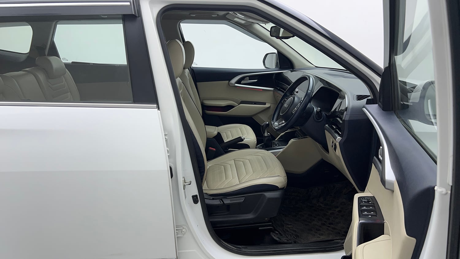 Used 2022 Kia Carens Luxury Plus 1.4 Petrol 7 STR Petrol Manual interior RIGHT SIDE FRONT DOOR CABIN VIEW
