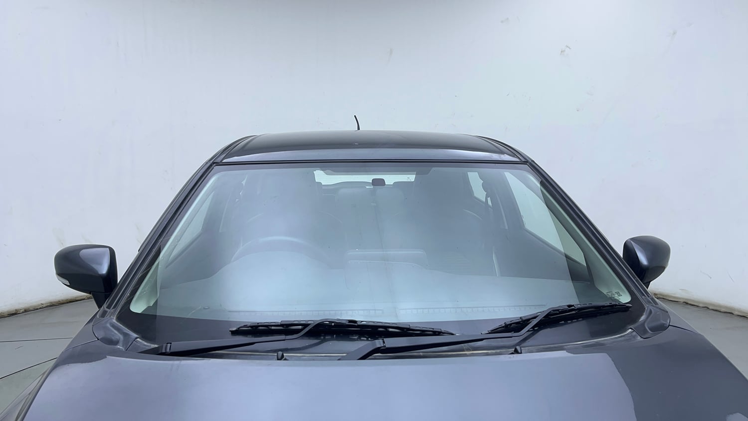 Used 2024 Maruti Suzuki Baleno Delta MT Petrol Manual exterior FRONT WINDSHIELD VIEW