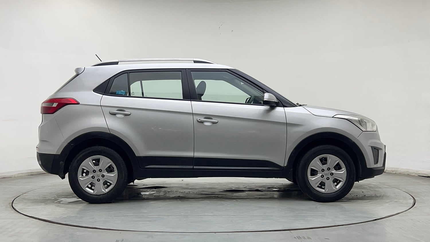 Used 2018 Hyundai Creta E Plus 1.6 Petrol Petrol Manual exterior RIGHT SIDE VIEW