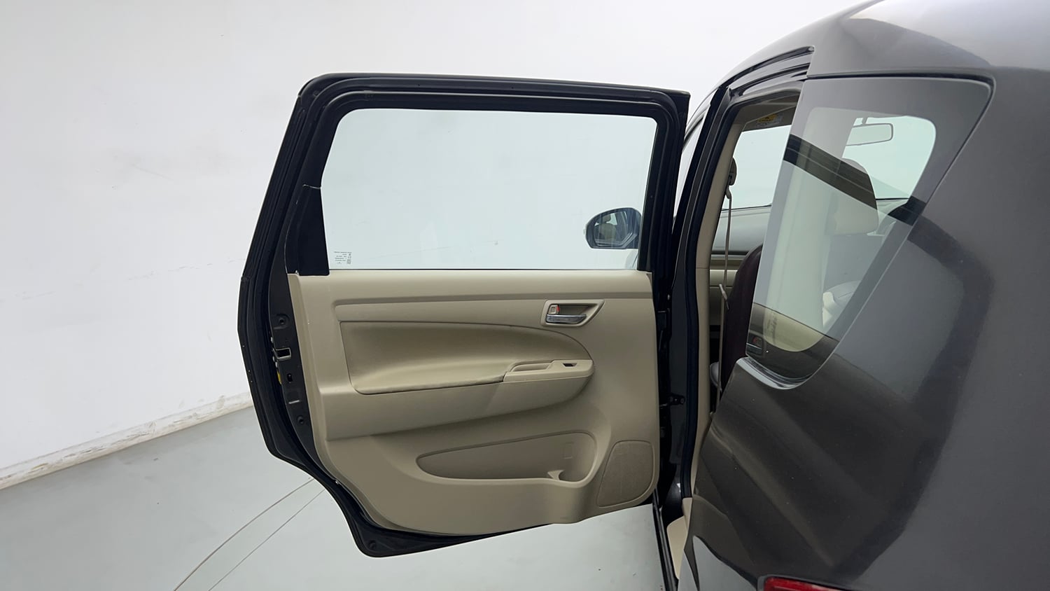 Used 2018 Maruti Suzuki Ertiga VXI Petrol Manual interior LEFT REAR DOOR OPEN VIEW