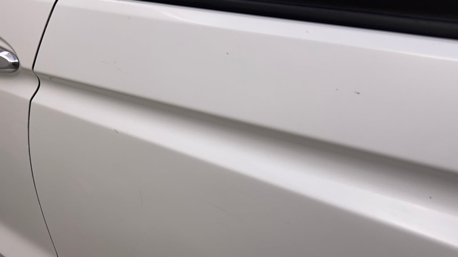 Used 2021 Honda WR-V VX MT Petrol Petrol Manual dents MINOR SCRATCH