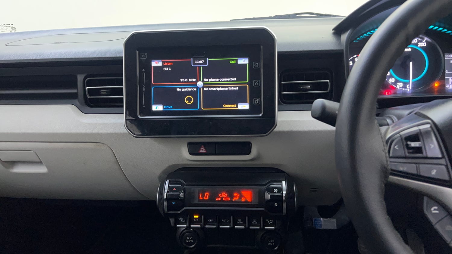 Used 2018 Maruti Suzuki Ignis Alpha 1.2 AMT Petrol Automatic top_features Touch screen infotainment system