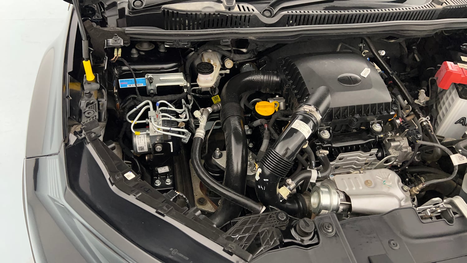 Used 2026 Tata Nexon Fearless + A PS DCA DK 1.2 Petrol Automatic engine ENGINE RIGHT SIDE VIEW