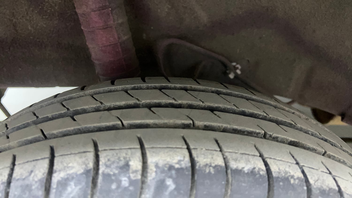 Used 2016 Datsun GO T Petrol Manual tyres RIGHT REAR TYRE TREAD VIEW