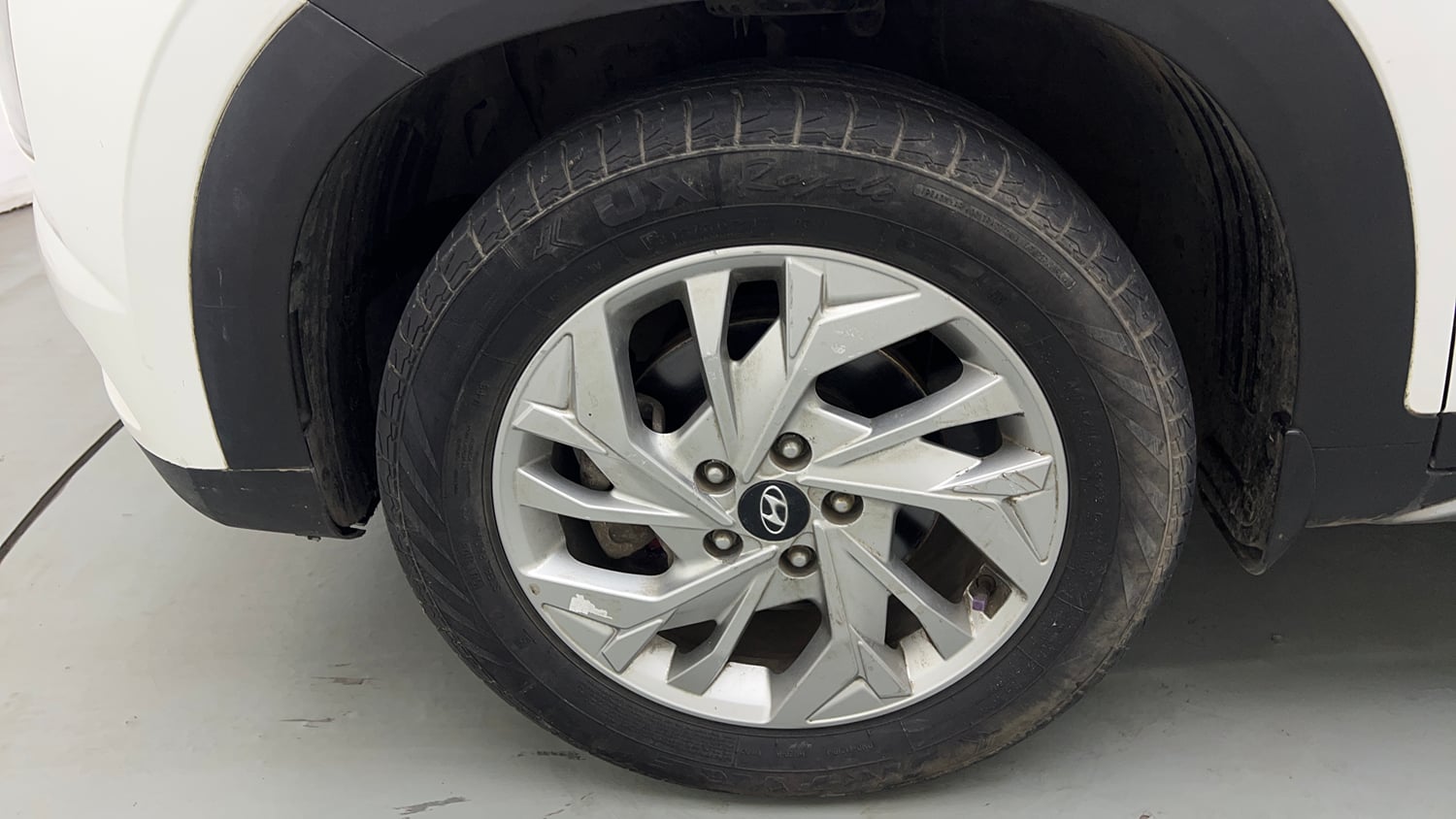 Used 2022 Hyundai Creta SX 1.5 Petrol Executive Petrol Manual tyres LEFT FRONT TYRE RIM VIEW