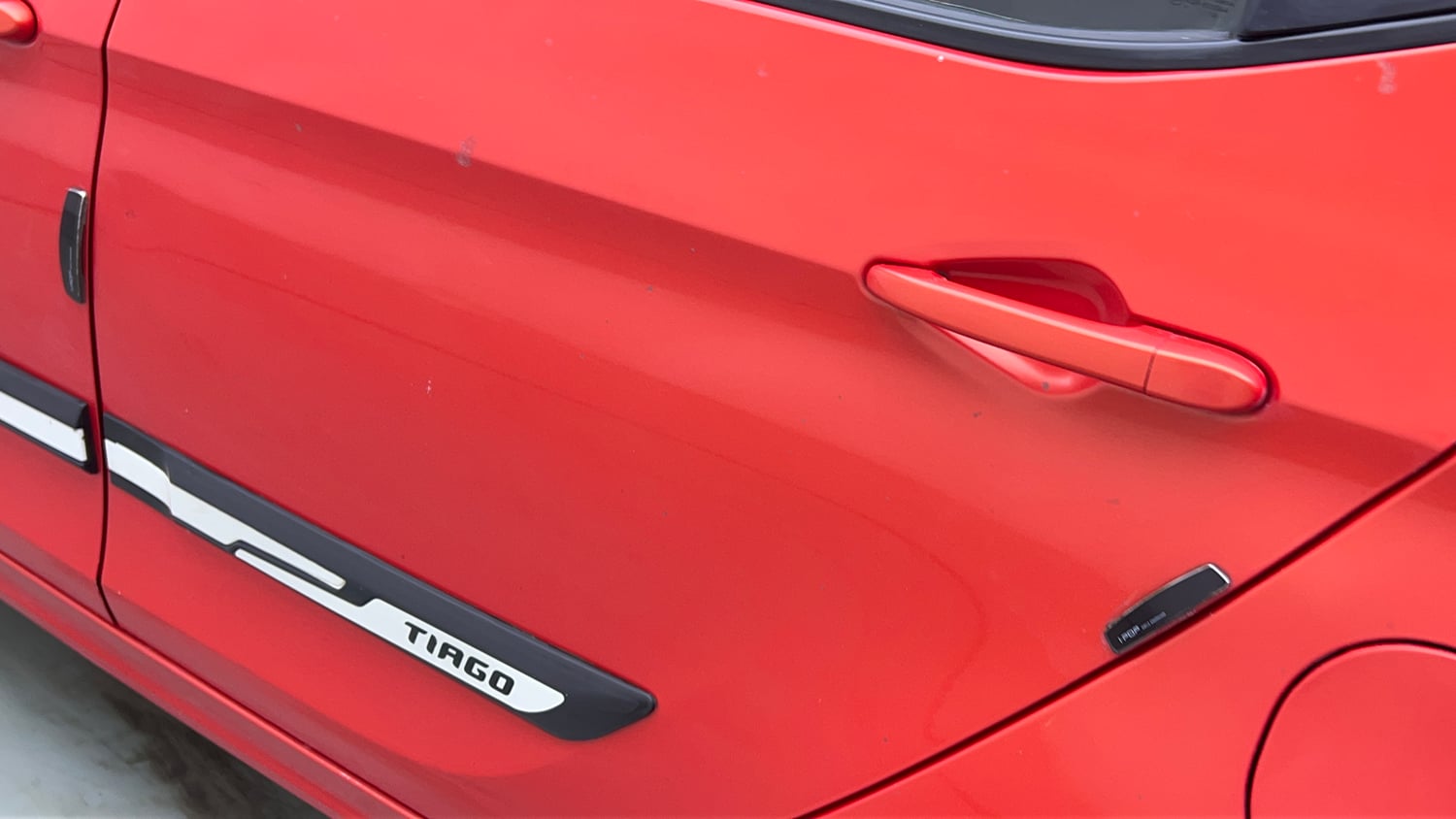 Used 2021 Tata Tiago XT Petrol Manual dents MINOR DENT