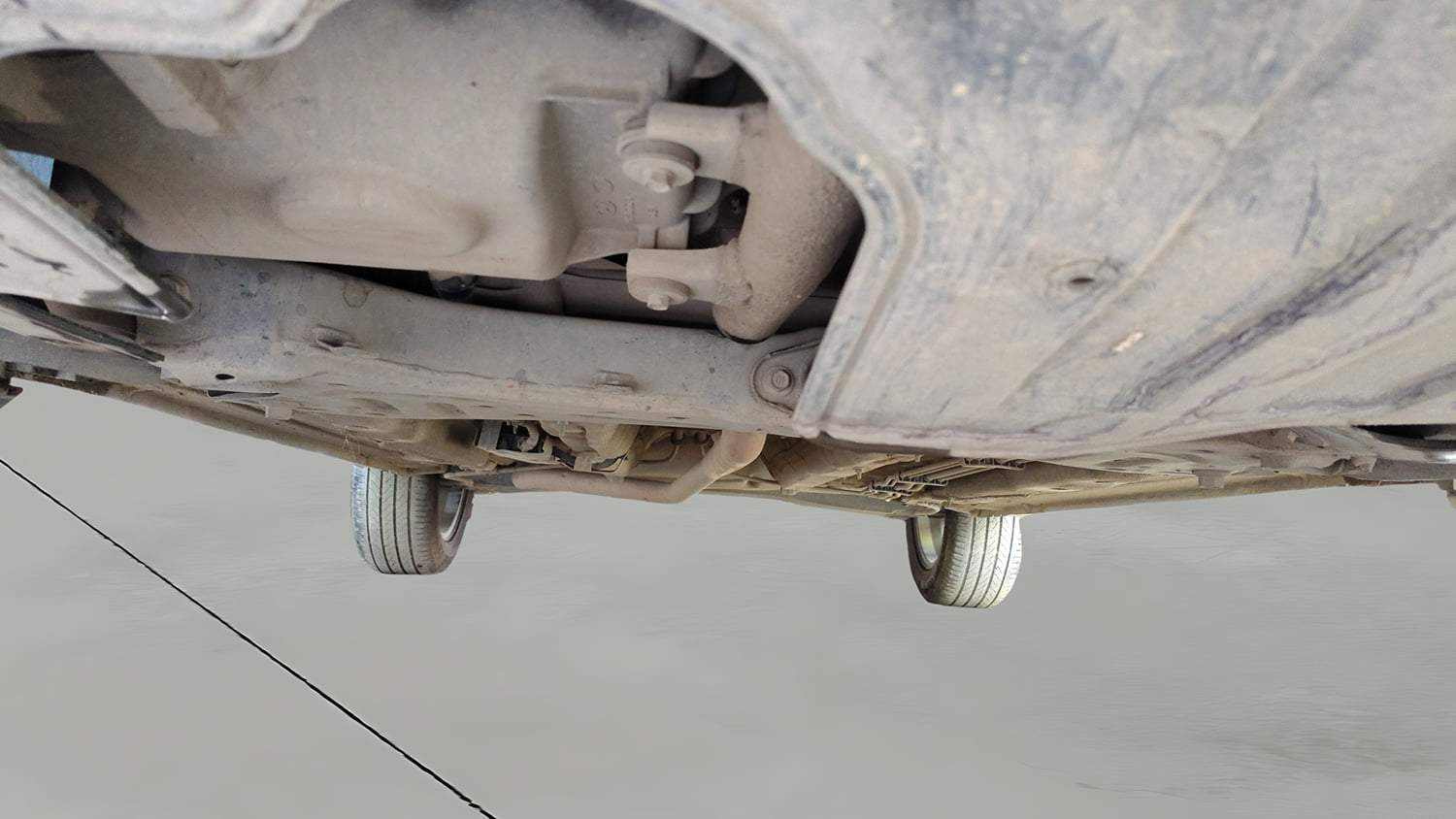 Used 2021 Kia Sonet GTX Plus 1.5 AT Diesel Automatic extra FRONT LEFT UNDERBODY VIEW