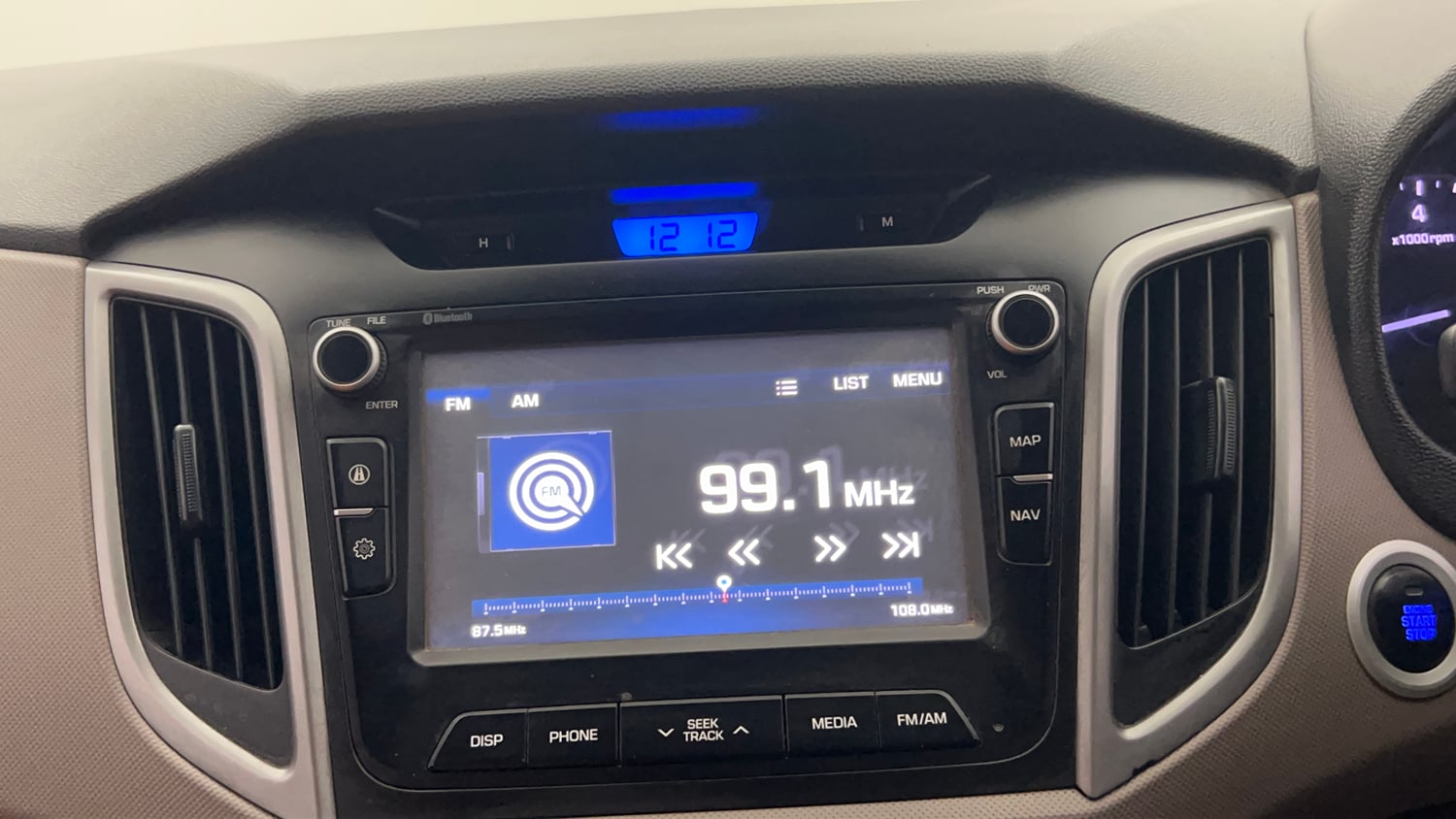 Used 2017 Hyundai Creta SX Plus 1.6 AT Petrol Petrol Automatic top_features Touch screen infotainment system