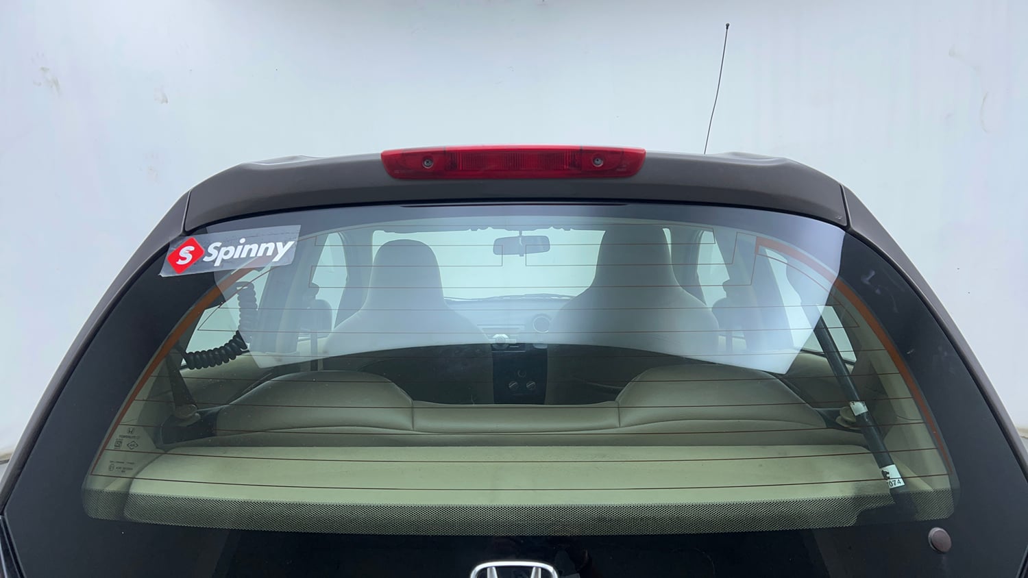 Used 2016 Honda Brio S MT Petrol Manual exterior BACK WINDSHIELD VIEW