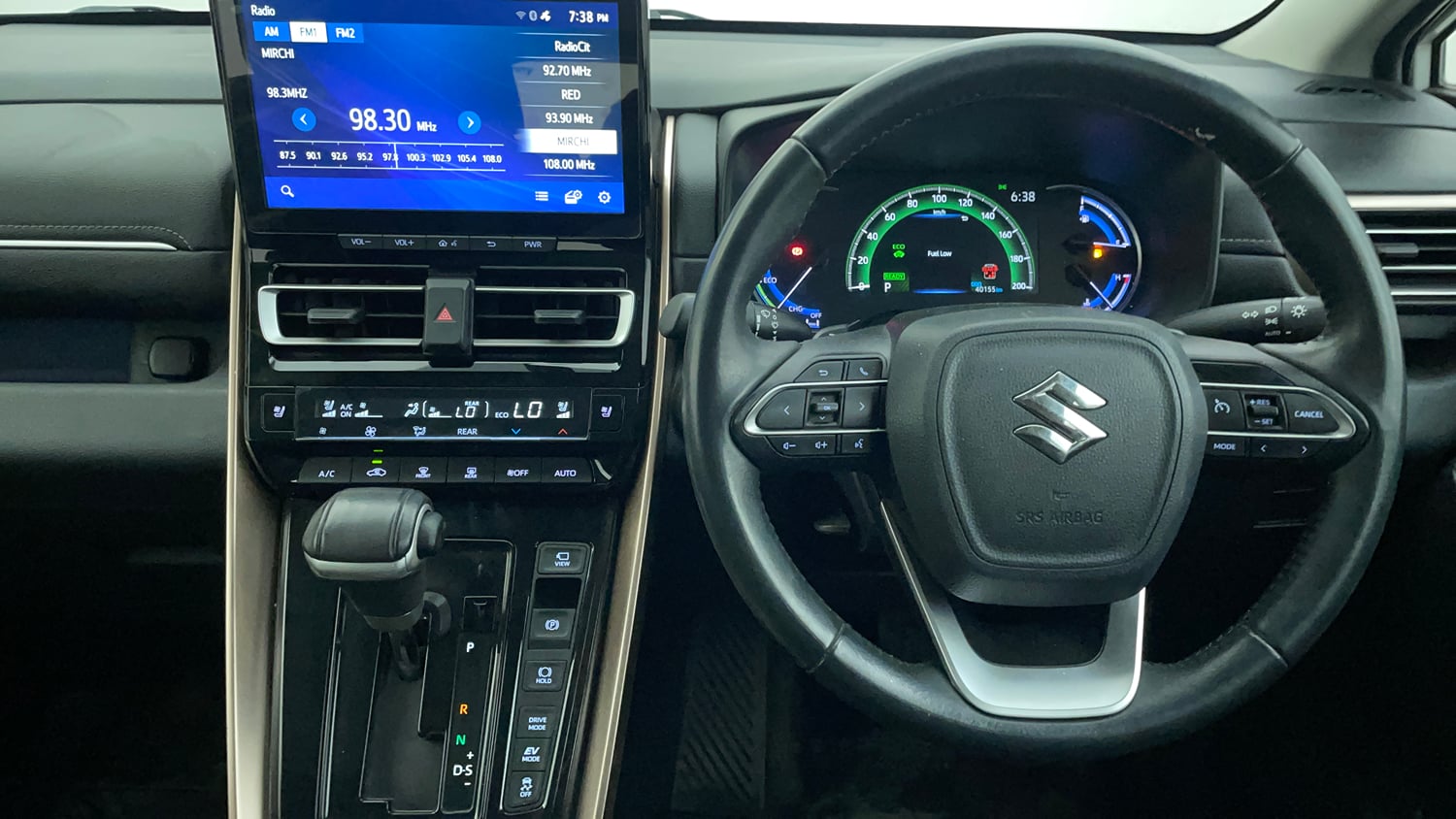 Used 2024 Maruti Suzuki Invicto Alpha Plus 7 STR Hybrid Automatic interior STEERING VIEW