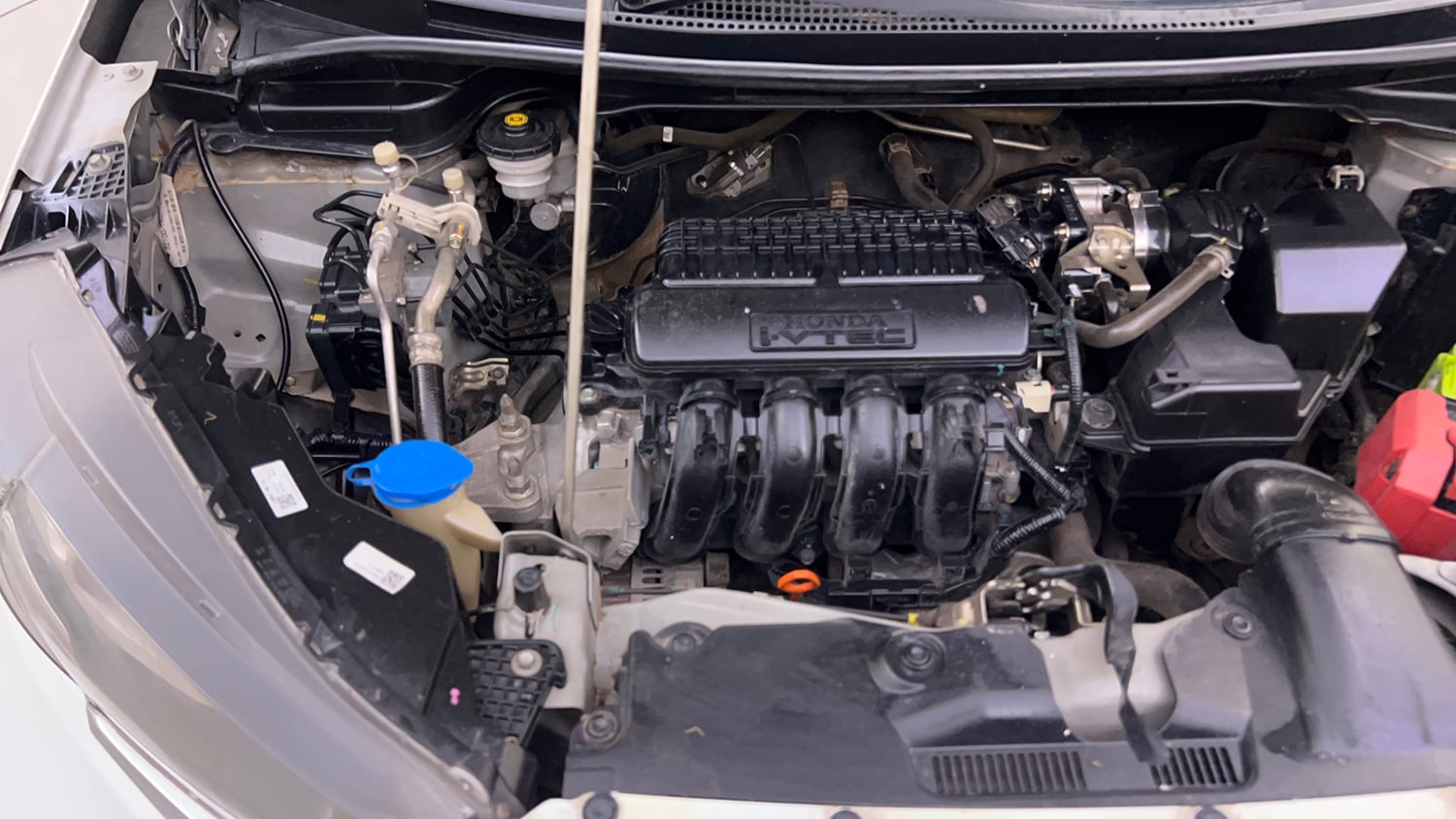 Used 2021 Honda WR-V VX MT Petrol Petrol Manual engine ENGINE RIGHT SIDE VIEW