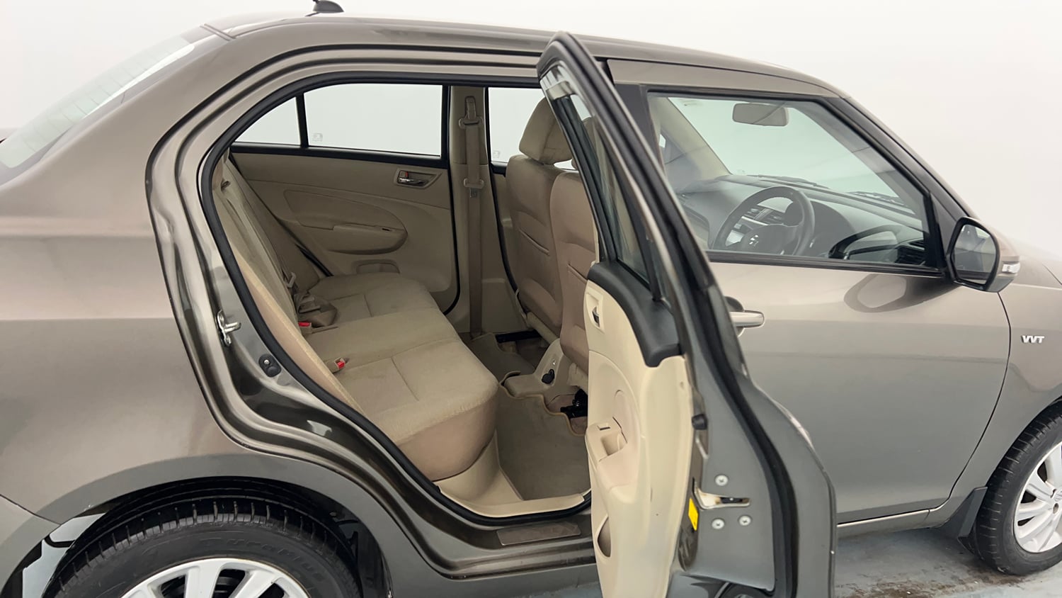 Used 2016 Maruti Suzuki Swift Dzire ZXI Petrol Manual interior RIGHT SIDE REAR DOOR CABIN VIEW