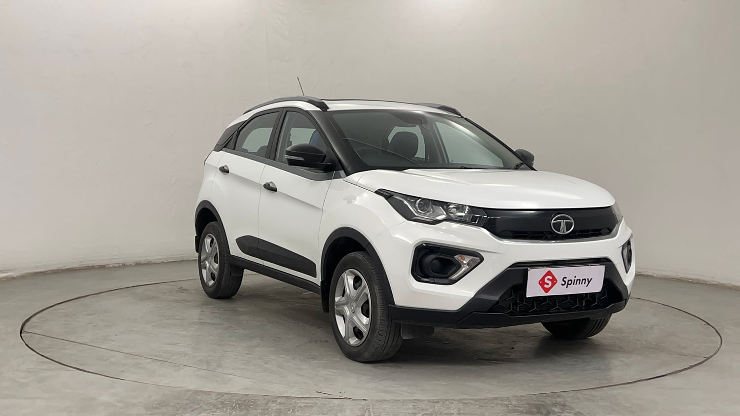 Used 2022 Tata Nexon XMA (S) Diesel Diesel Automatic exterior RIGHT FRONT CORNER VIEW