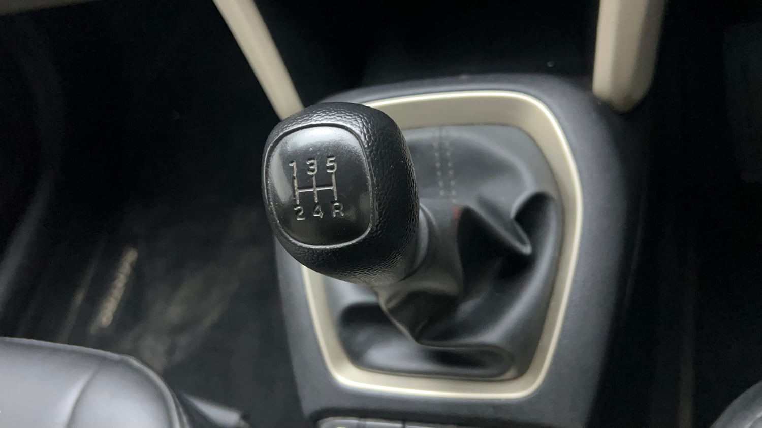 Used 2020 Hyundai Santro Magna Petrol Manual interior GEAR  KNOB VIEW