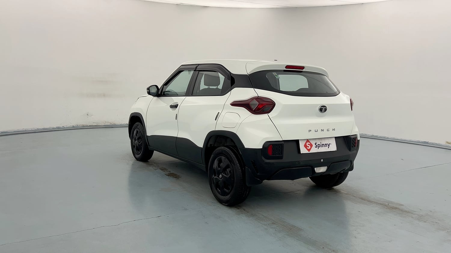 Used 2024 Tata Punch Pure MT Petrol Manual exterior LEFT REAR CORNER VIEW