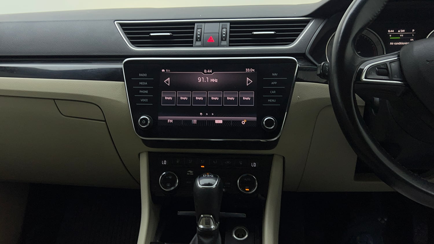 Used 2018 Skoda Superb L&K TSI AT Petrol Automatic interior MUSIC SYSTEM & AC CONTROL VIEW