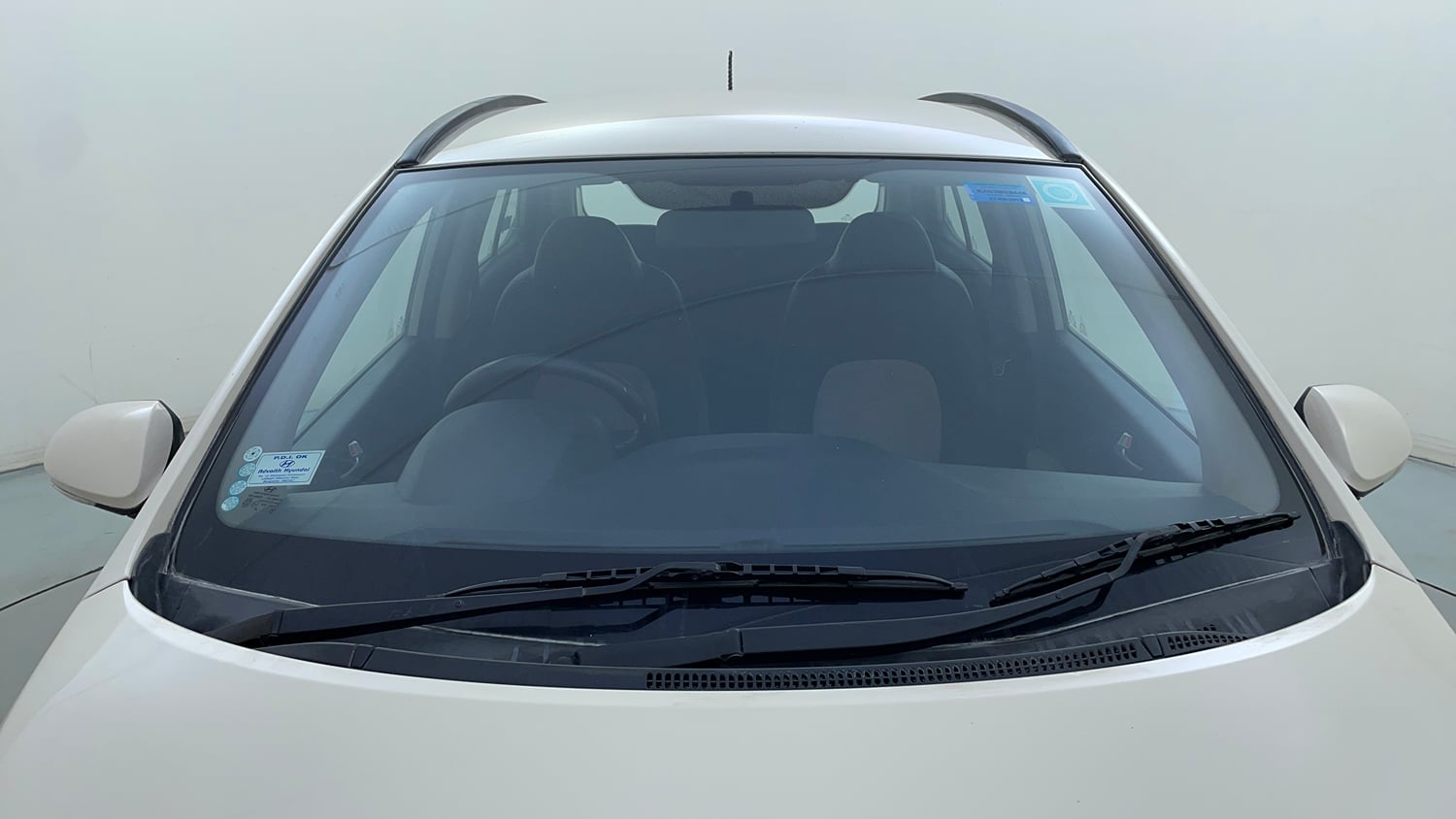 Used 2013 Hyundai Grand i10 Sportz 1.2 Kappa VTVT Petrol Manual exterior FRONT WINDSHIELD VIEW