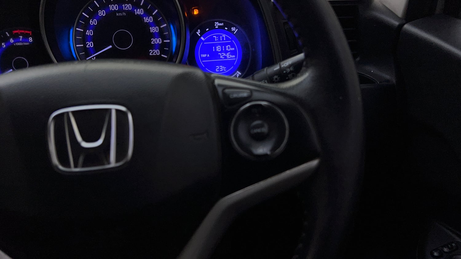Used 2021 Honda WR-V VX MT Petrol Petrol Manual top_features Cruise control