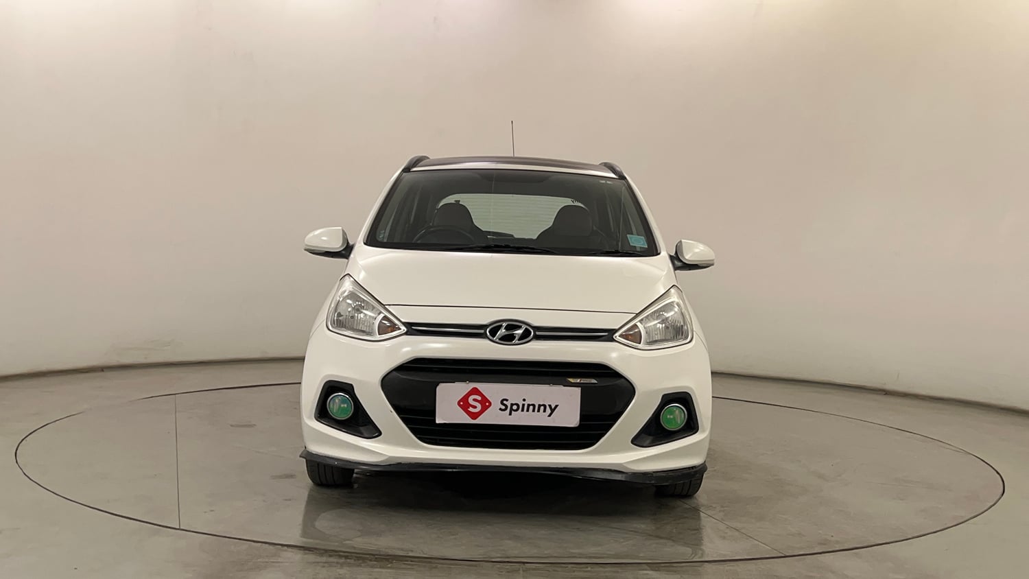 Used 2015 Hyundai Grand i10 Asta 1.2 Kappa VTVT Petrol Manual exterior FRONT VIEW
