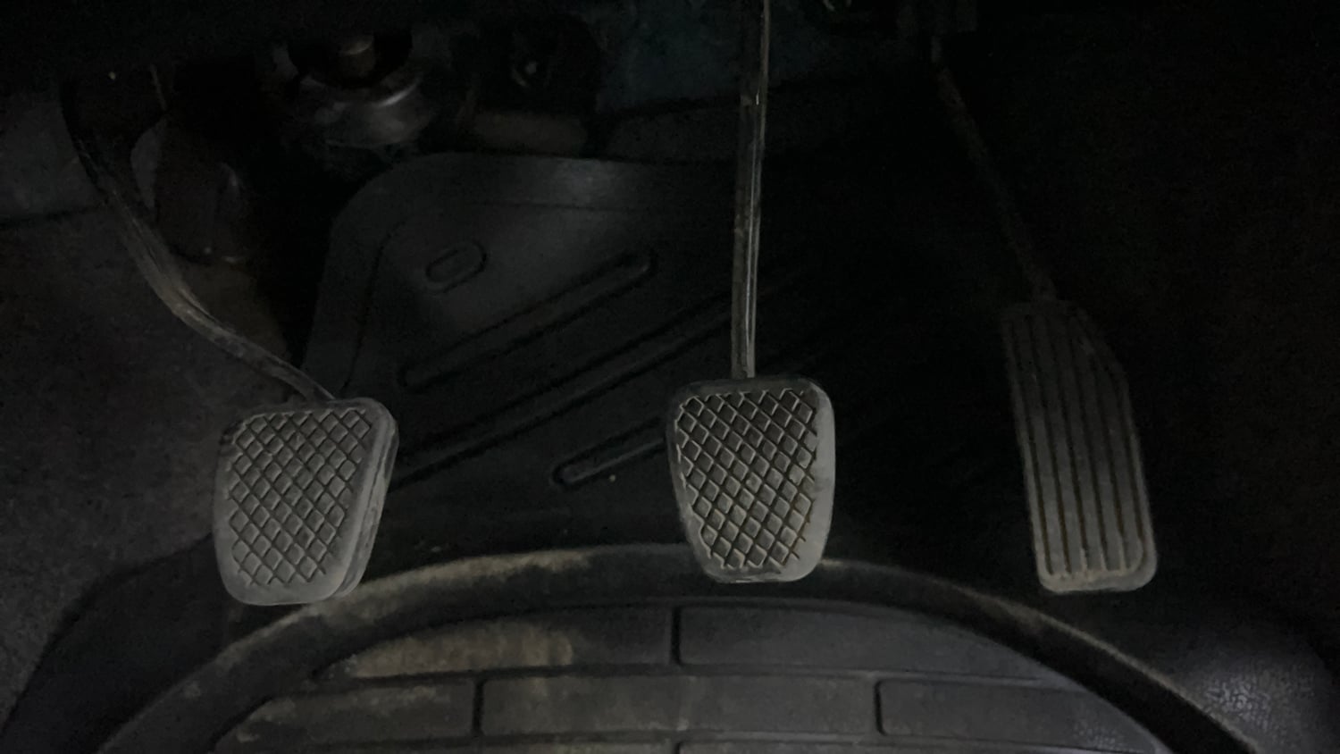 Used 2016 Honda Brio S MT Petrol Manual interior PEDALS VIEW