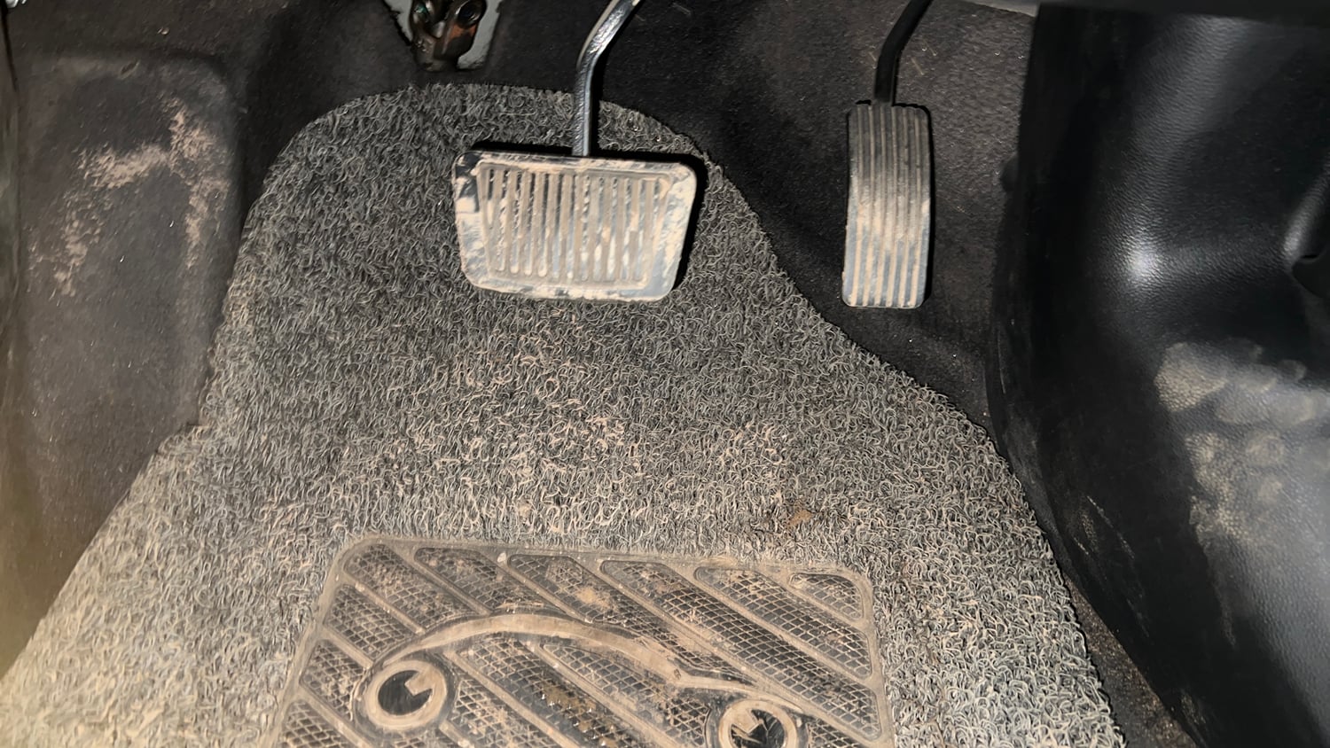 Used 2017 Hyundai Creta SX Plus 1.6 AT Petrol Petrol Automatic interior PEDALS VIEW