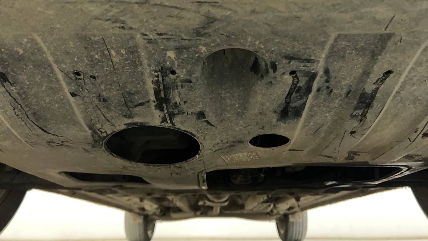 Used 2023 Hyundai Creta SX 1.5 Petrol Petrol Manual extra FRONT LEFT UNDERBODY VIEW