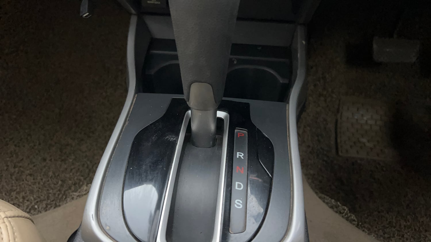 Used 2018 Honda City V CVT Petrol Petrol Automatic interior GEAR  KNOB VIEW