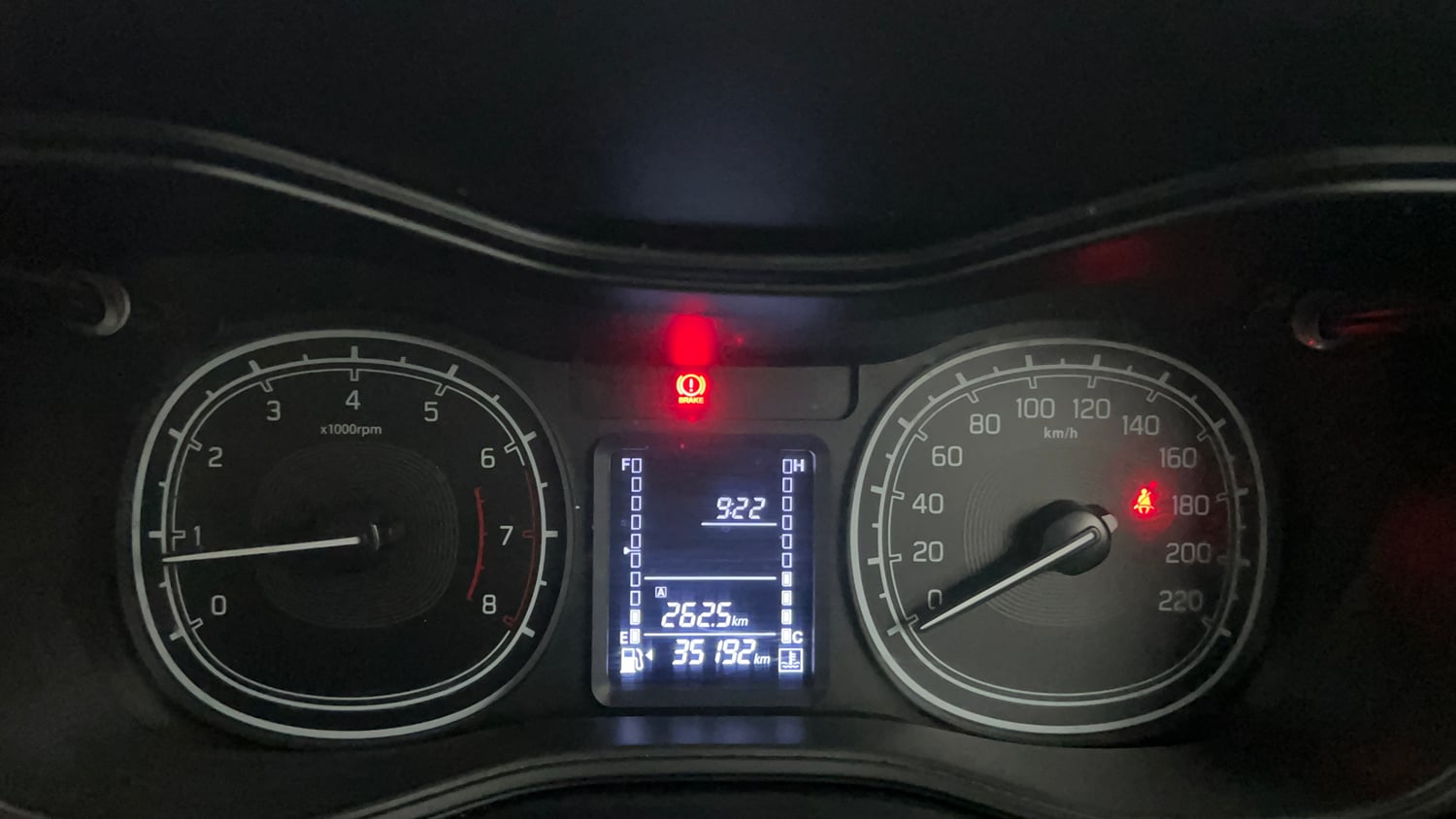 Used 2020 maruti-suzuki Vitara Brezza VXi Petrol Manual interior CLUSTERMETER VIEW
