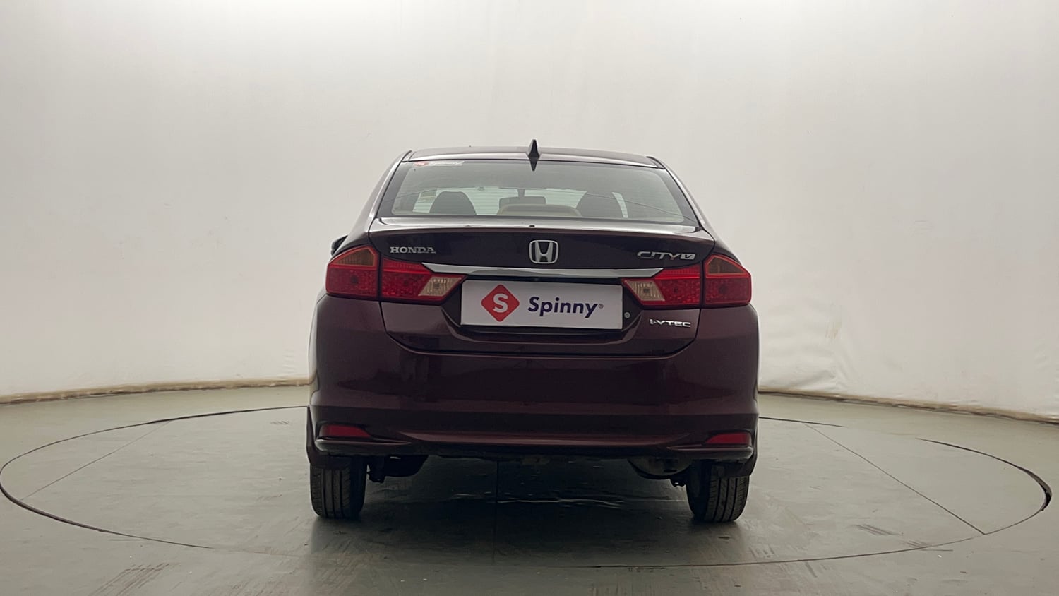 Used 2015 Honda City V Petrol Manual exterior BACK VIEW