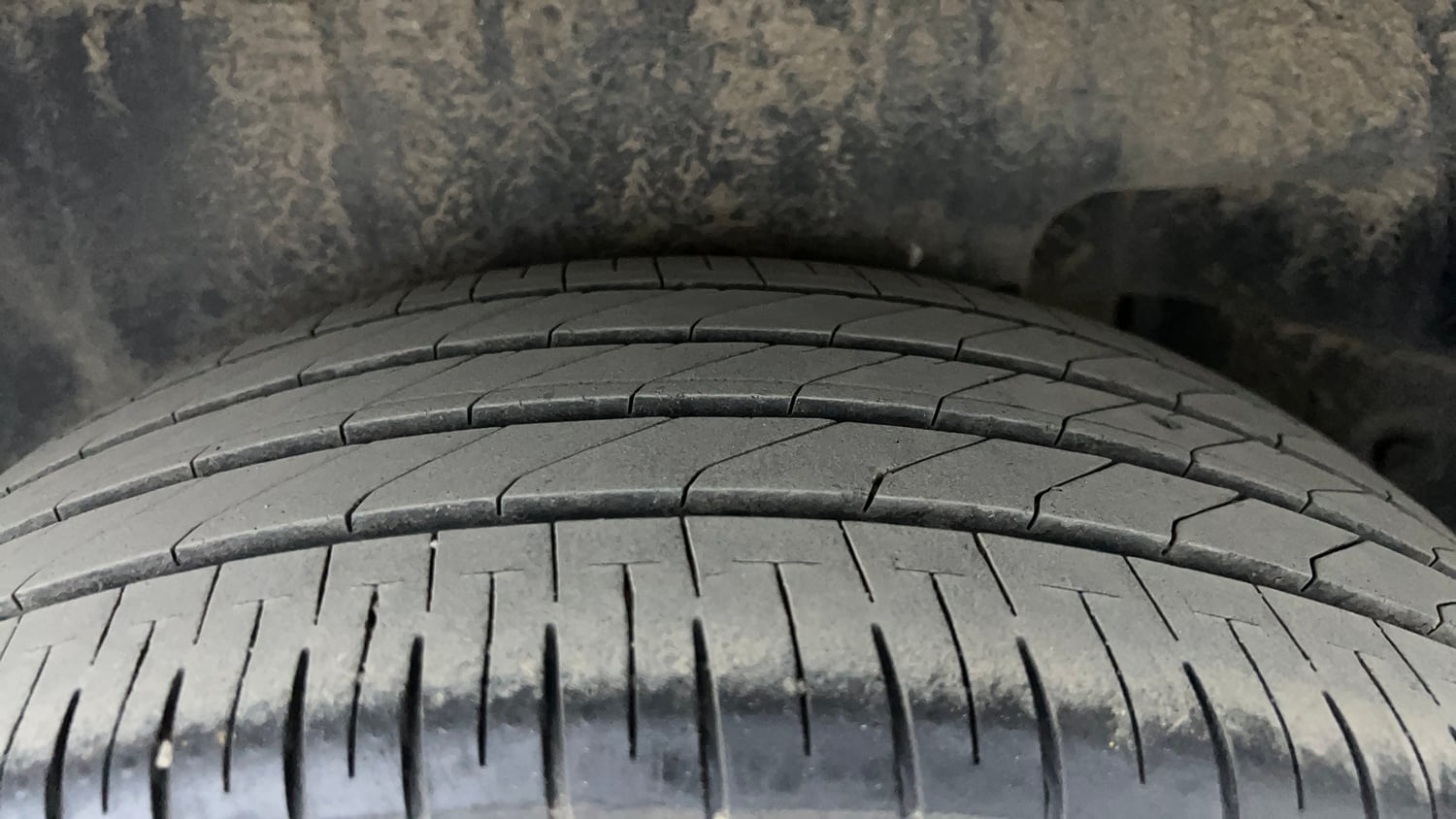 Used 2023 Honda Elevate VX MT Petrol Manual tyres LEFT REAR TYRE TREAD VIEW