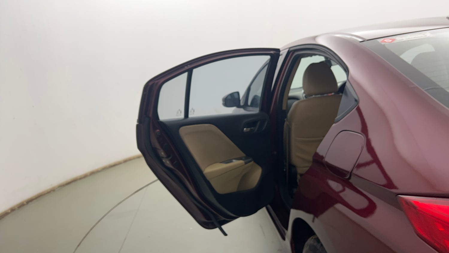Used 2015 Honda City V Petrol Manual interior LEFT REAR DOOR OPEN VIEW