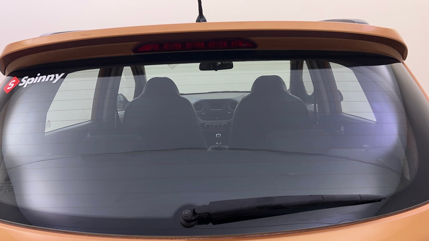 Used 2013 Hyundai Grand i10 Asta 1.2 Kappa VTVT Petrol Manual top_features Rear wiper