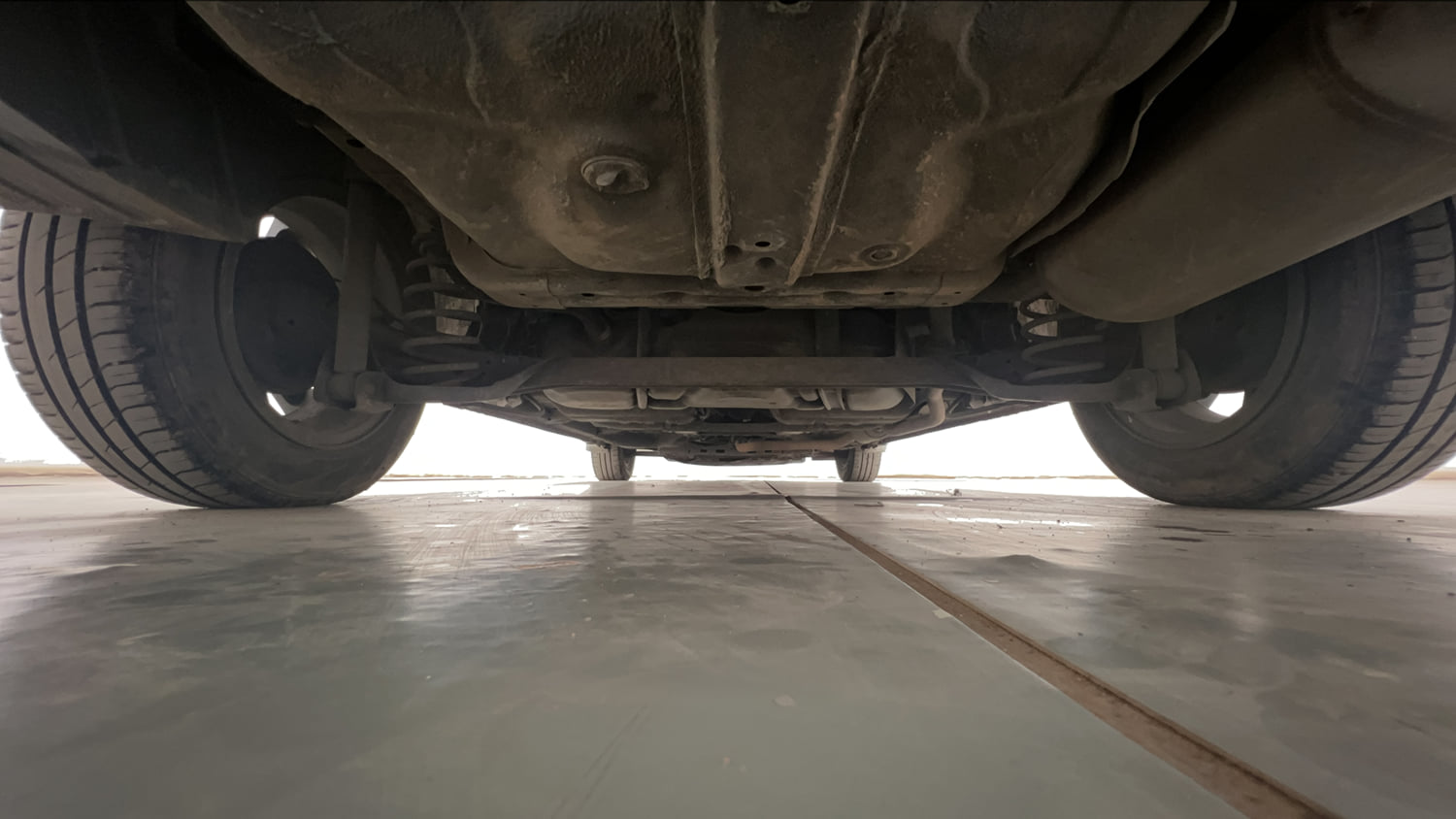 Used 2018 Honda City V CVT Petrol Petrol Automatic extra REAR UNDERBODY VIEW (TAKEN FROM REAR)