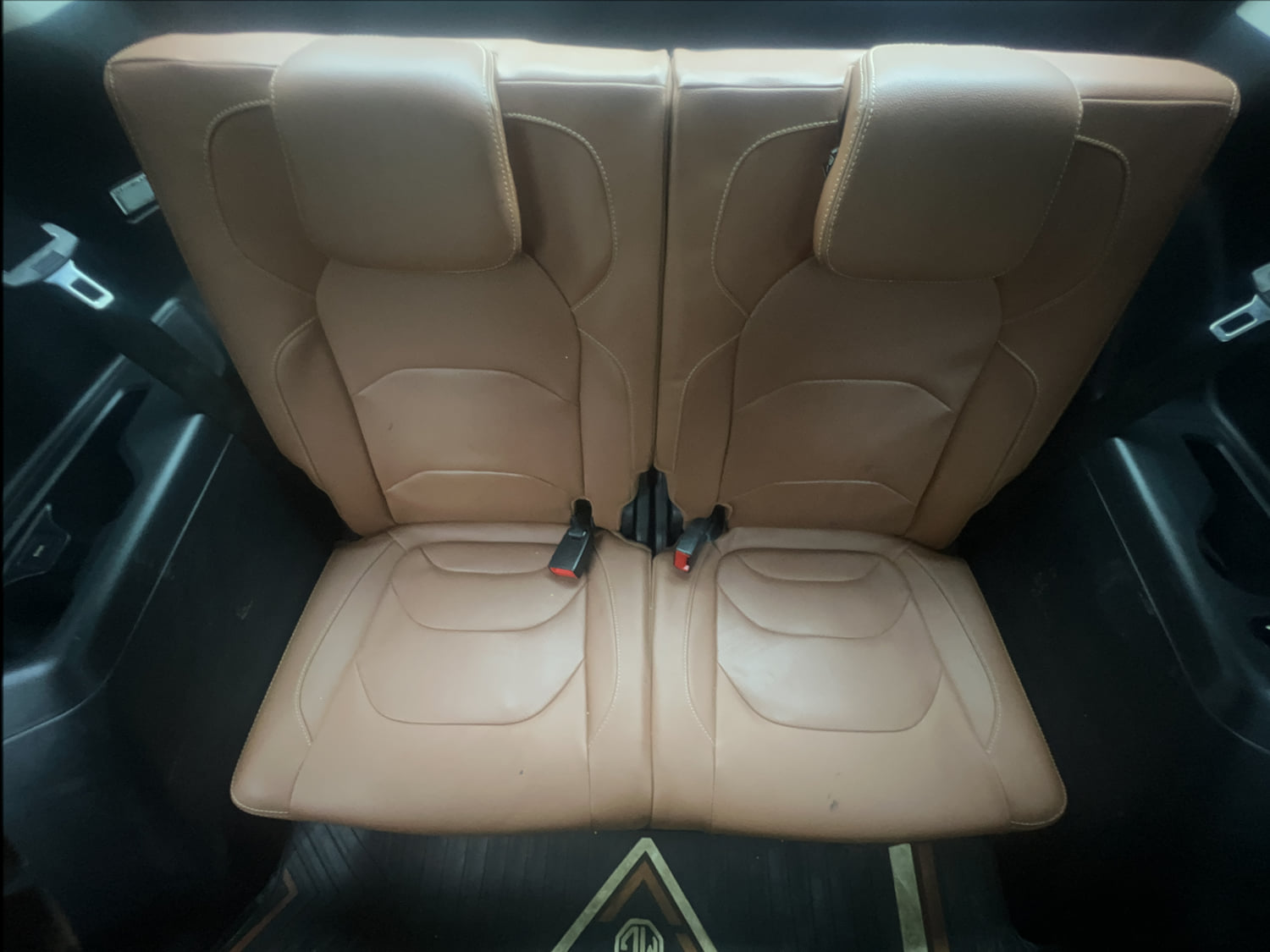 Used 2021 MG Motors Hector Plus Sharp 1.5 Petrol Turbo CVT 6-STR Petrol Automatic interior THIRD ROW SEAT