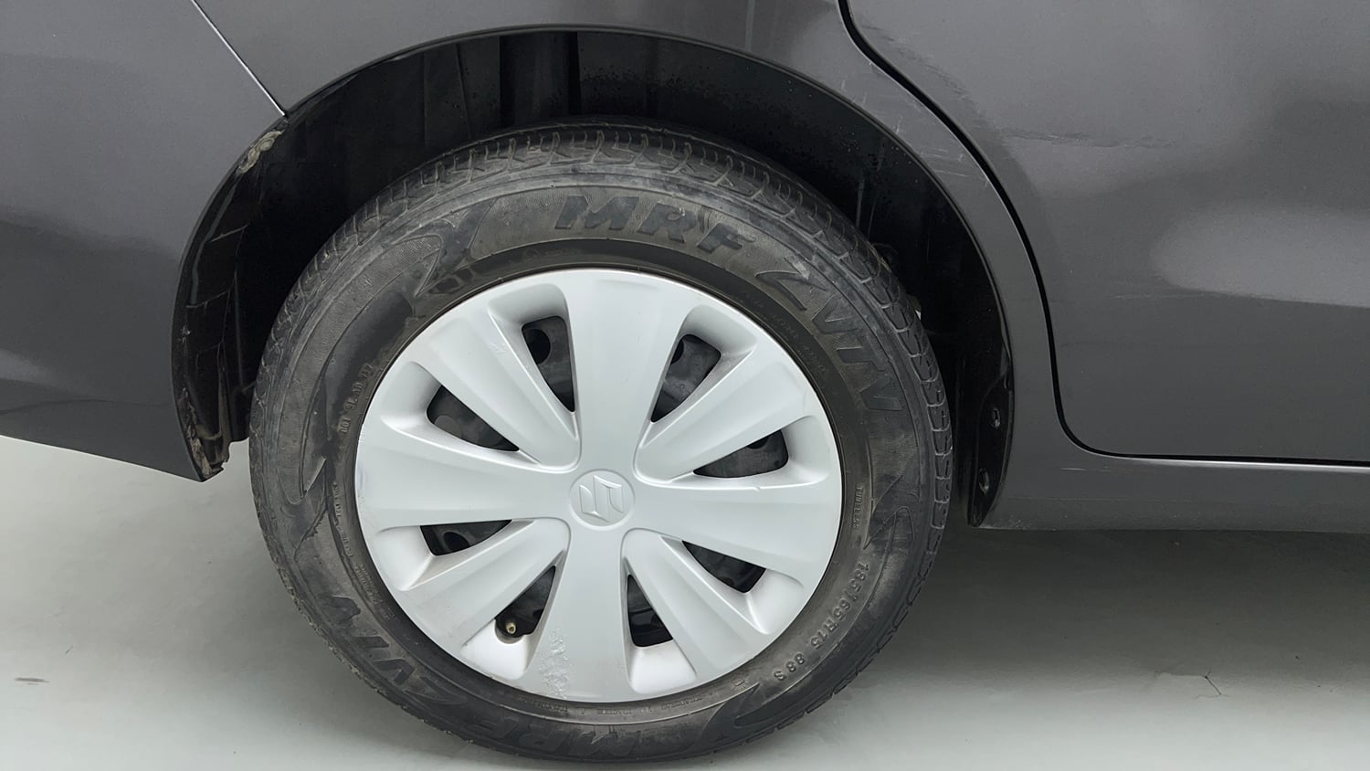 Used 2018 Maruti Suzuki Ertiga VXI Petrol Manual tyres RIGHT REAR TYRE RIM VIEW