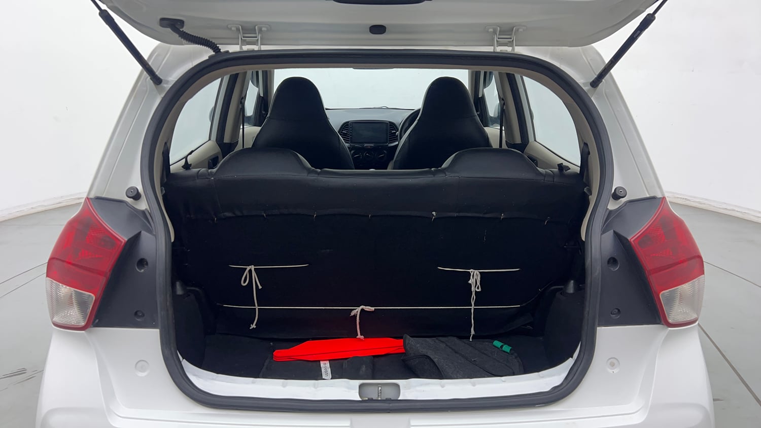 Used 2020 Hyundai Santro Magna Petrol Manual interior DICKY INSIDE VIEW