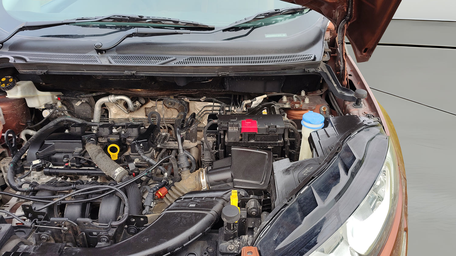 Used 2018 Ford EcoSport Titanium 1.5L Ti-VCT Petrol Manual engine ENGINE LEFT SIDE VIEW