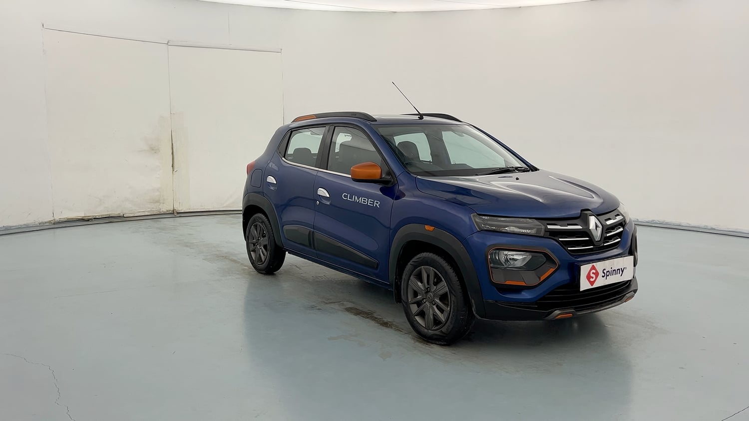 Used 2022 Renault Kwid CLIMBER 1.0 (O) Petrol Manual exterior RIGHT FRONT CORNER VIEW
