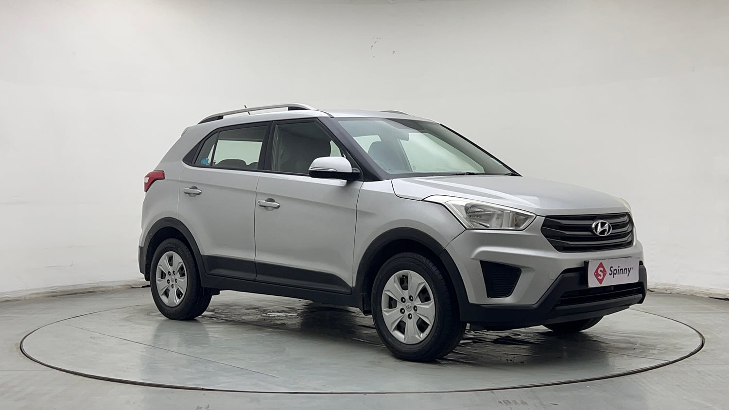 Used 2018 Hyundai Creta E Plus 1.6 Petrol Petrol Manual exterior RIGHT FRONT CORNER VIEW