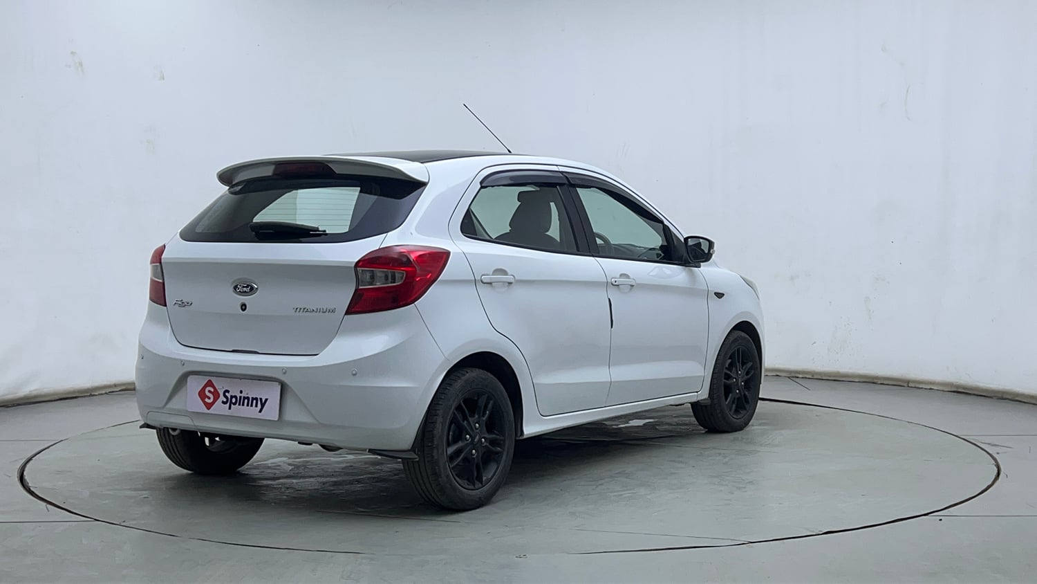 Used 2017 Ford Figo Titanium 1.2 Ti-VCT Petrol Manual exterior RIGHT REAR CORNER VIEW