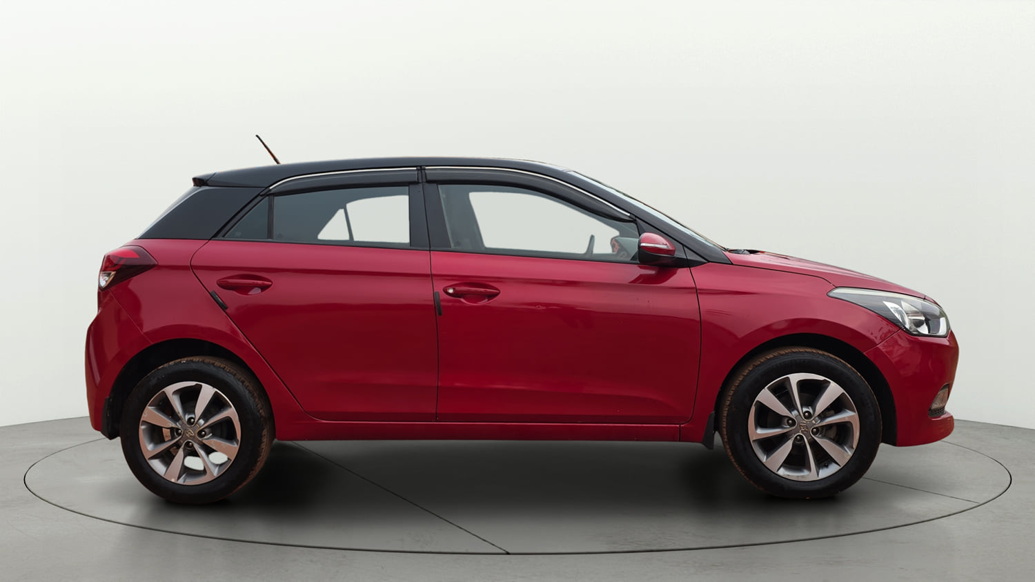 Used 2018 Hyundai Elite i20 Asta 1.2 Dual Tone Petrol Manual exterior RIGHT SIDE VIEW