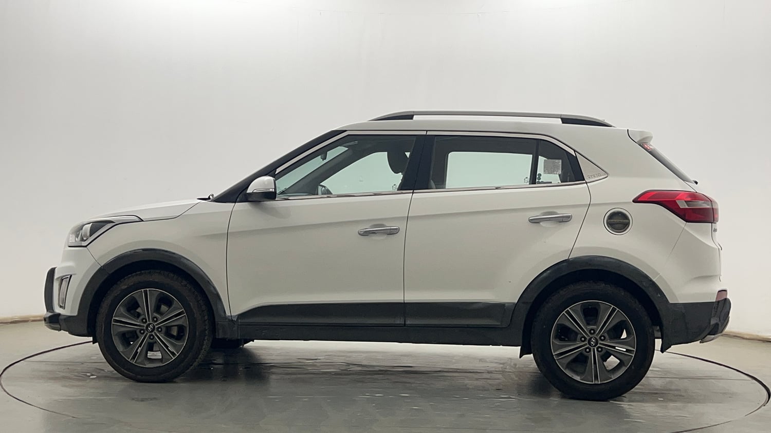 Used 2017 Hyundai Creta SX Plus 1.6 AT Petrol Petrol Automatic exterior LEFT SIDE VIEW