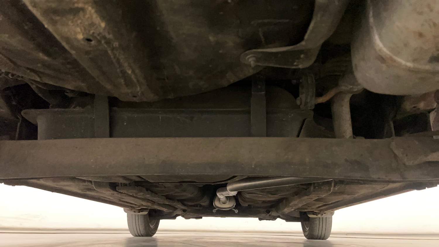 Used 2018 Hyundai Grand i10 Asta 1.2 Kappa VTVT Petrol Manual extra REAR UNDERBODY VIEW (TAKEN FROM REAR)