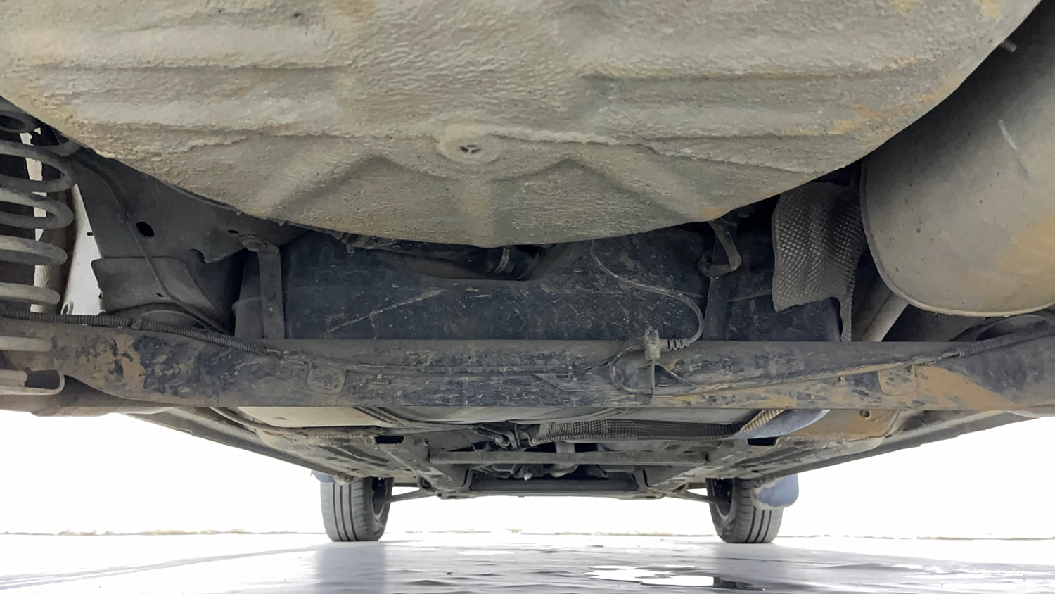 Used 2014 Ford Figo Duratorq Diesel Titanium 1.4 Diesel Manual extra REAR UNDERBODY VIEW (TAKEN FROM REAR)
