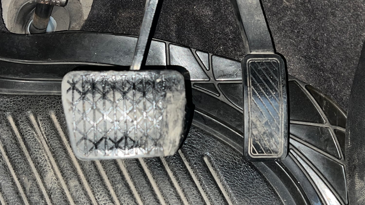 Used 2017 Ford EcoSport Titanium 1.5L Ti-VCT AT Petrol Automatic interior PEDALS VIEW